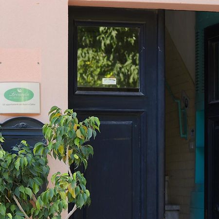 Appartamento Rosso Buoni E Cattivi Cagliari Rum bild